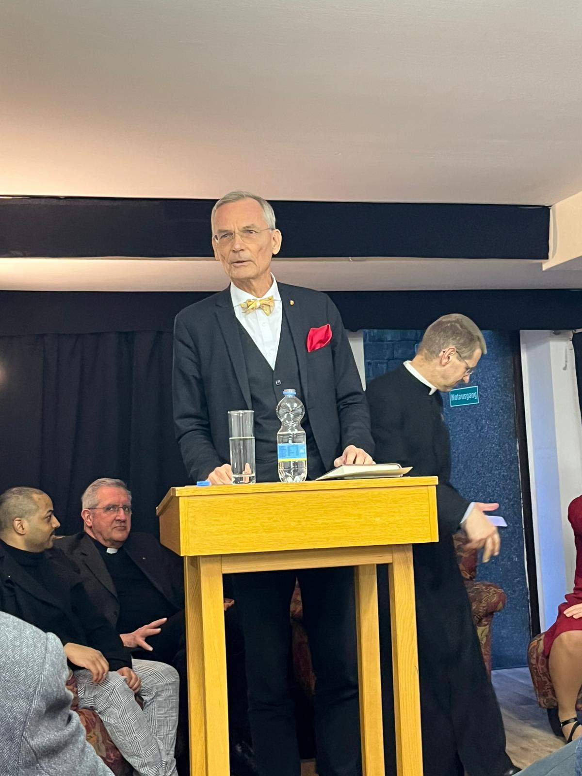 So versuchte die Stasi den Vatikan zu unterwandern