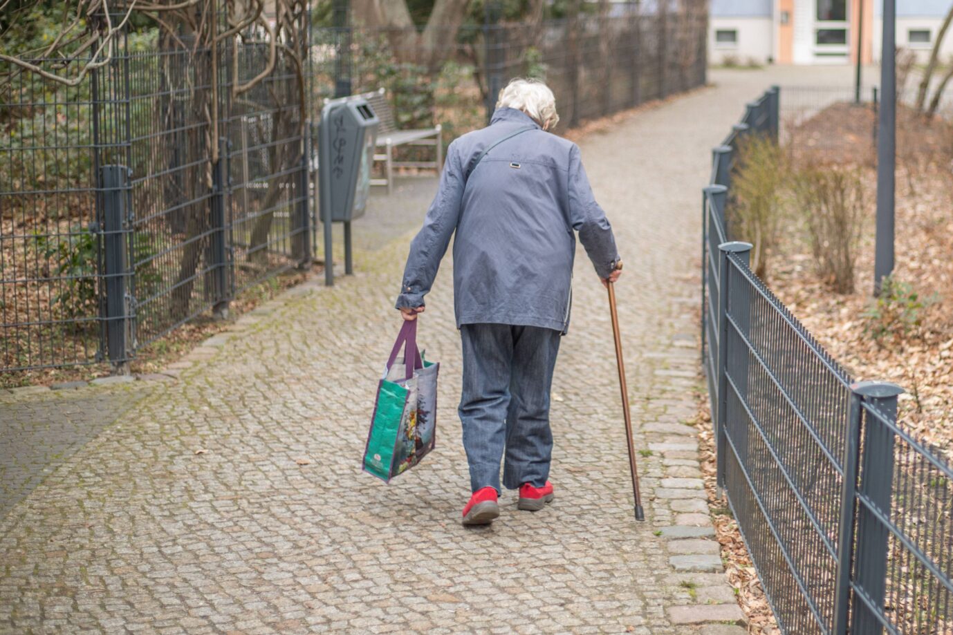 Rentenkommission fordert Abschaffung der Witwenrente