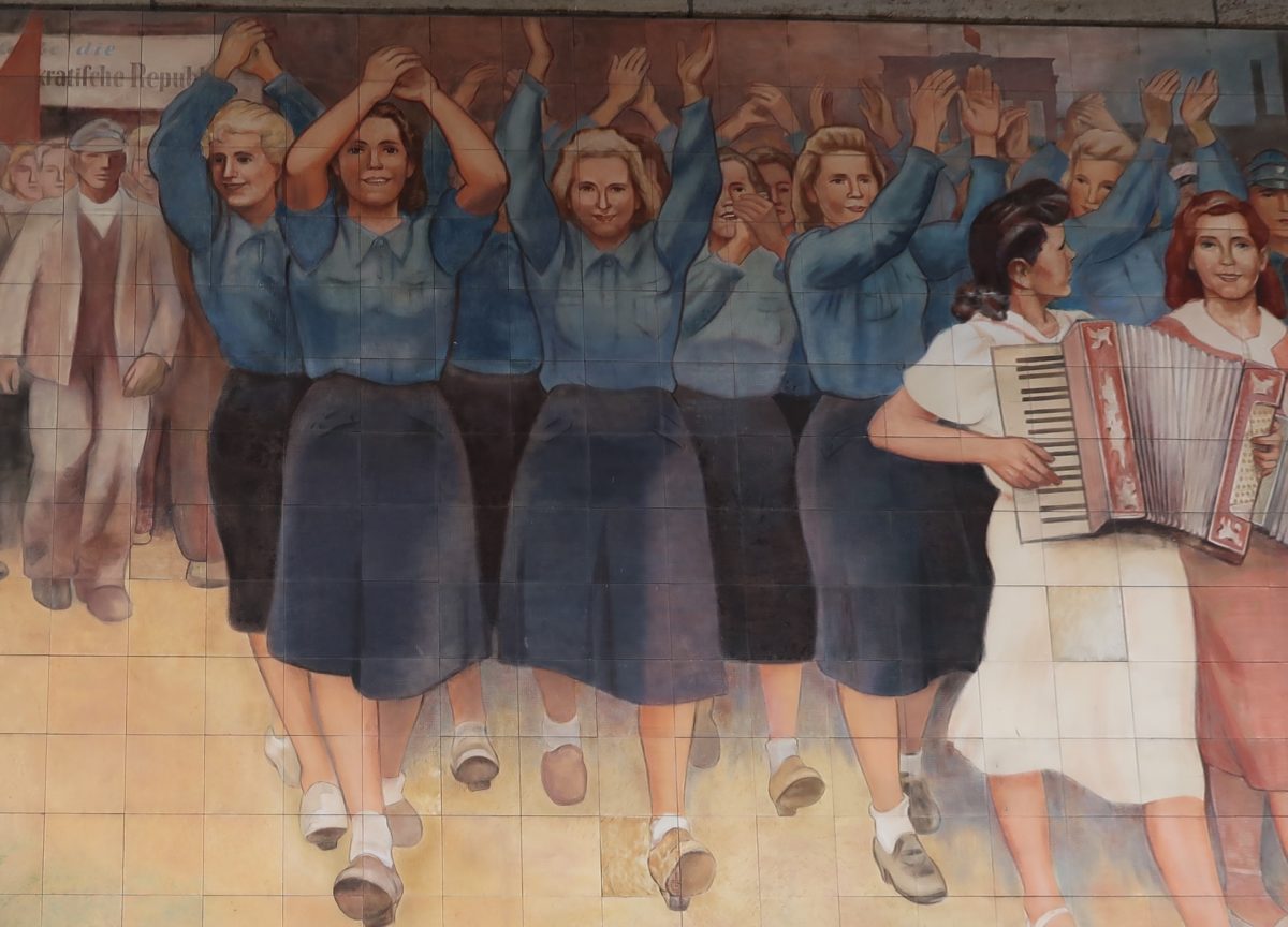 Der Mantel des Schweigens über Merkels Stasi-Akten