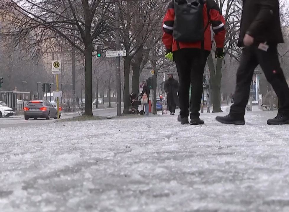 Wegners Streusalz-Appell: Versagen, Spott und verletzte Berliner