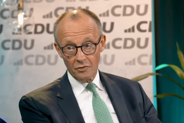 Friedrich Merz scherzt über ein mögliches Attentat auf Donald Trump